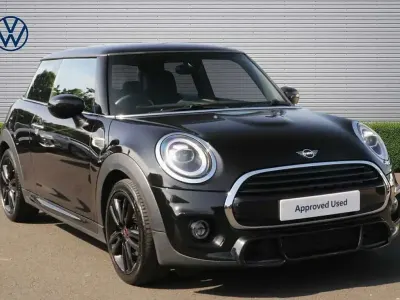 Used Mini Cooper Sport 134 HP (98 kW) 2019 Black Hatchback