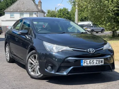 Used Toyota Avensis