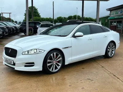 Used Jaguar XJ Portfolio 275 HP (202 kW) 2014 White Sedan