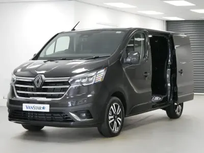 New Renault Trafic 150 HP (110 kW) 2026 Black MPV
