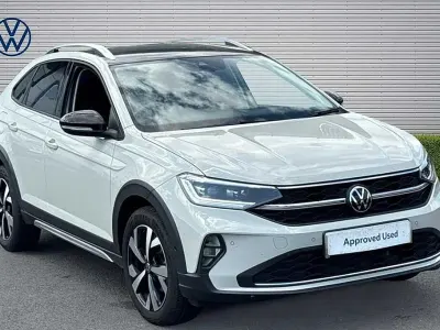 Used VW Taigo Style 110 HP (80 kW) 2024 Ascot grey/flat black SUV