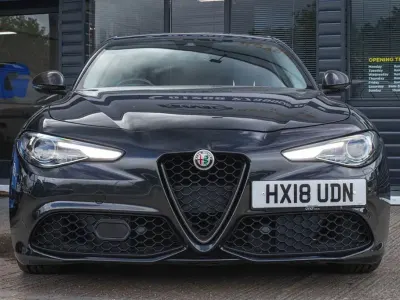 Begagnad Alfa Romeo Giulia Saloon Veloce 280 HK (205 kW) 2018 Svart Sedan