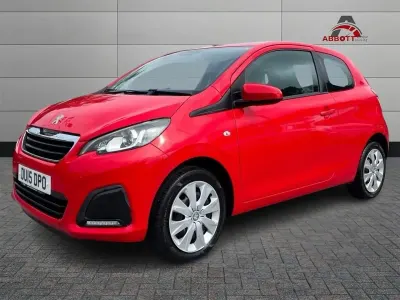 Used Peugeot 108 Active 68 HP (50 kW) 2015 Red Hatchback