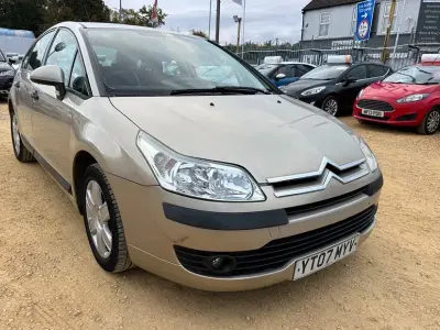 Used Citroën C4 110 HP (80 kW) 2007 Beige Hatchback