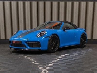 Porsche 911 Carrera 4 GTS