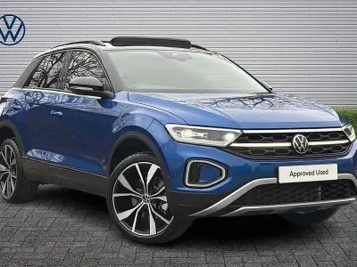 Used VW T-Roc Design 115 HP (84 kW) 2026 Petrol blue SUV