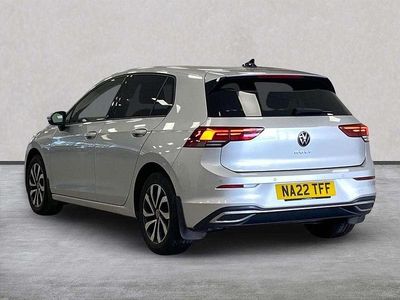 Usado VW Golf VIII Active 150 CV (110 kW) 2022 Plateado Utilitario