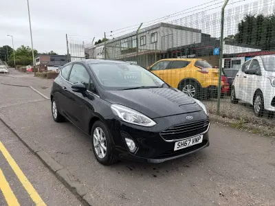 Used Ford Fiesta Zetec 70 HP (51 kW) 2017 Black Hatchback