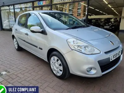 Used Renault Clio Expression 111 HP (81 kW) 2010 Silver Hatchback