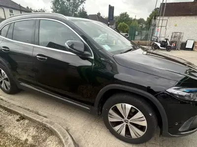Used Mercedes EQA250 139 kW (190 HP) 2021 Black SUV