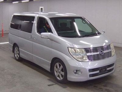 Silver Used 2007 Nissan Elgrand MPV | £8,999 (Good price)