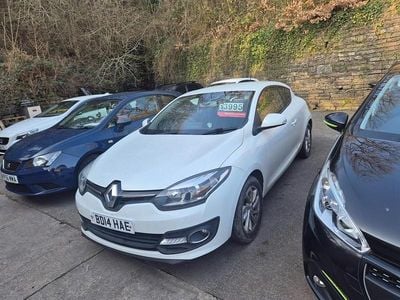Used Renault Mégane Coupé Dynamique 110 HP (80 kW) 2014 White Coupe