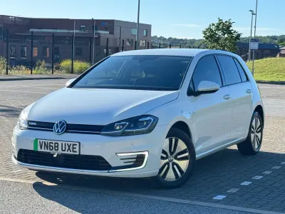 Used VW e-Golf 99 kW (135 HP) 2018 White Hatchback
