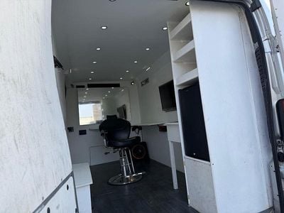 Used Peugeot Boxer 130 HP (95 kW) 2017 Silver Van