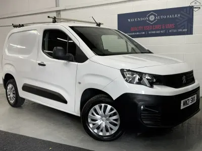Used Peugeot Partner 131 HP (96 kW) 2021 White MPV