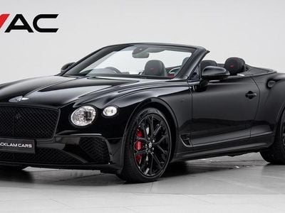 Begagnad Bentley Continental 550 HK (404 kW) 2022 Svart Cab