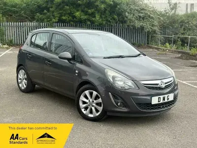 Used Vauxhall Corsa Excite 100 HP (73 kW) 2014 Grey Hatchback