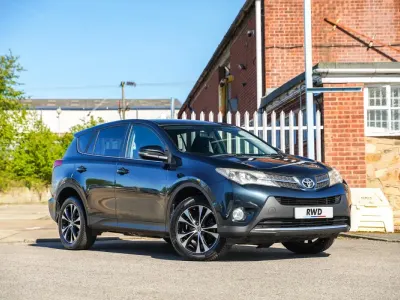 Używany Toyota RAV4 124 KM (91 kW) 2015 Szary SUV