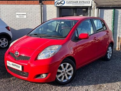 Used Toyota Yaris 2011 Red Hatchback