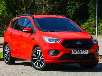 Begagnad Ford Kuga ST-Line 150 HK (110 kW) 2019 Röd SUV