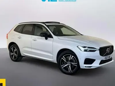Used Volvo XC60 R-Design 300 HP (220 kW) 2021 White SUV