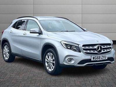 Mercedes GLA200