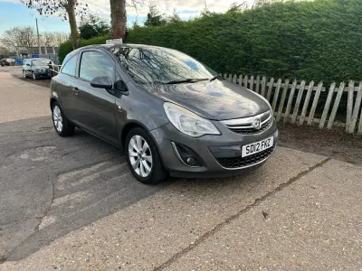 Begagnad Vauxhall Corsa Active 2012 Grå Halvkombi