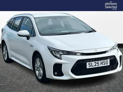 Used Suzuki Swace 140 HP (102 kW) 2025 White Estate