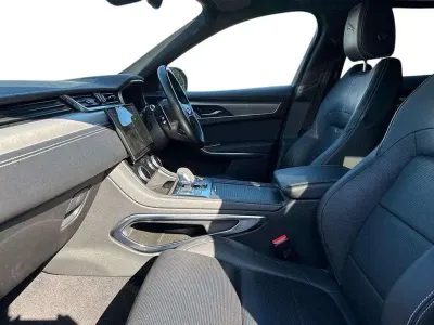 Używany Jaguar F-Pace R-Dynamic 250 KM (183 kW) 2021 Czarny SUV