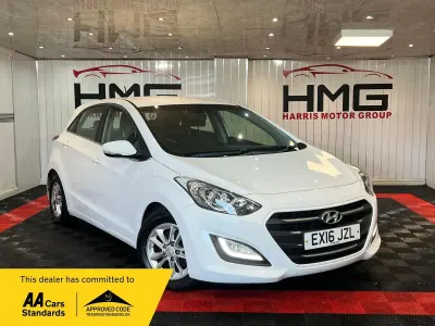 Used Hyundai i30 SE 2016 White Hatchback