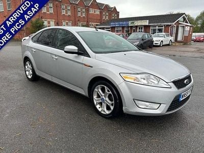 Used Ford Mondeo Zetec 138 HP (101 kW) 2009 Silver Hatchback
