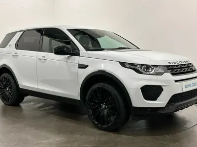 Begagnad Land Rover Discovery Sport Landmark 180 HK (132 kW) 2019 Vit SUV