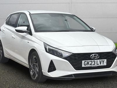 Used Hyundai i20 Premium 101 HP (74 kW) 2023 White Hatchback