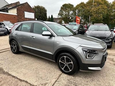 Used Kia Niro 139 HP (102 kW) 2022 Grey SUV