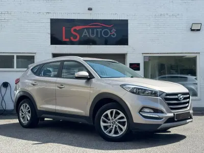 Used Hyundai Tucson SE 116 HP (85 kW) 2018 Beige SUV