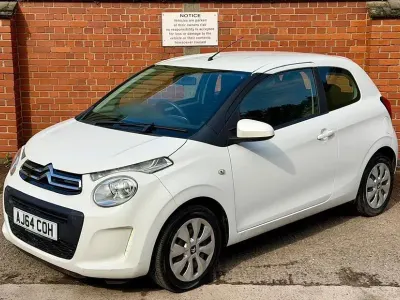 Used Citroën C1 Feel 68 HP (50 kW) 2015 White Hatchback