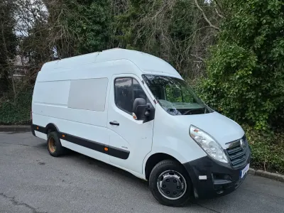 Begagnad Vauxhall Movano