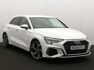 Usado Audi A3 S-Line 110 CV (80 kW) 2024 Blanco Utilitario