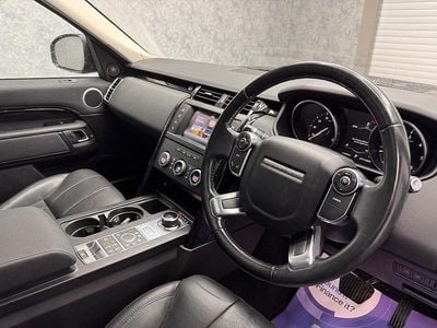 Usado Land Rover Discovery 5 SE 2017 Negro SUV