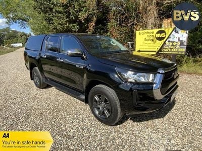 Used Toyota HiLux 150 HP (110 kW) 2023 Black Pickup