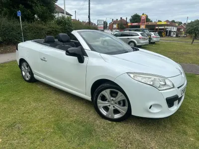 Used Renault Mégane Cabriolet Dynamique 2010 White Cabriolet