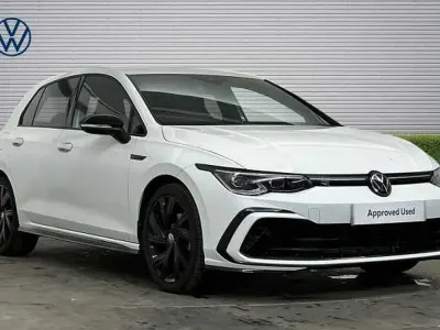 Używany VW Golf VIII Black Edition 150 KM (110 kW) 2024 Biały Hatchback