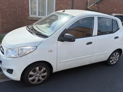 Used Hyundai i10 Classic 85 HP (62 kW) 2013 White Hatchback
