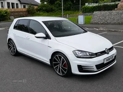 Used VW Golf VII GTD 2016 White Hatchback