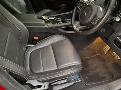Used Jaguar F-Pace R-Sport 180 HP (132 kW) 2019 Red SUV