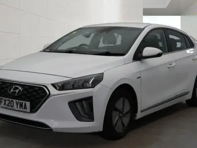 Used Hyundai Ioniq Premium 141 HP (103 kW) 2020 White Hatchback
