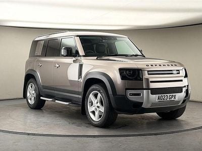 Used Land Rover Defender SE 250 HP (183 kW) 2023 Lantau bronze SUV