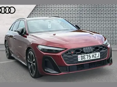 Used Audi A5 Advanced 362 HP (266 kW) 2025 Red Estate