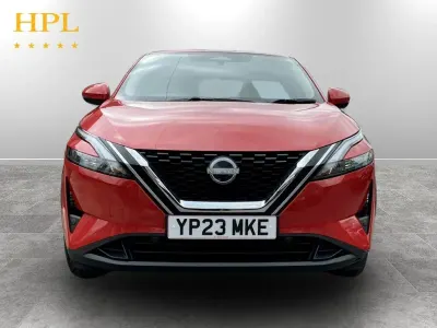 Used Nissan Qashqai Acenta Premium 140 HP (102 kW) 2023 Red SUV