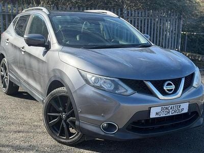 Used Nissan Qashqai Tekna 110 HP (80 kW) 2016 Grey SUV